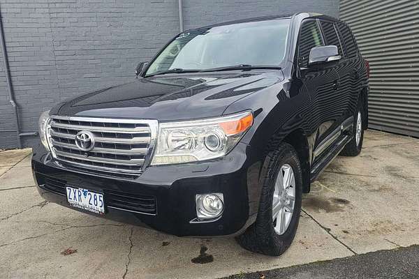 2013 Toyota Landcruiser Sahara VDJ200R