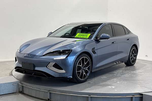 2025 BYD SEAL Premium