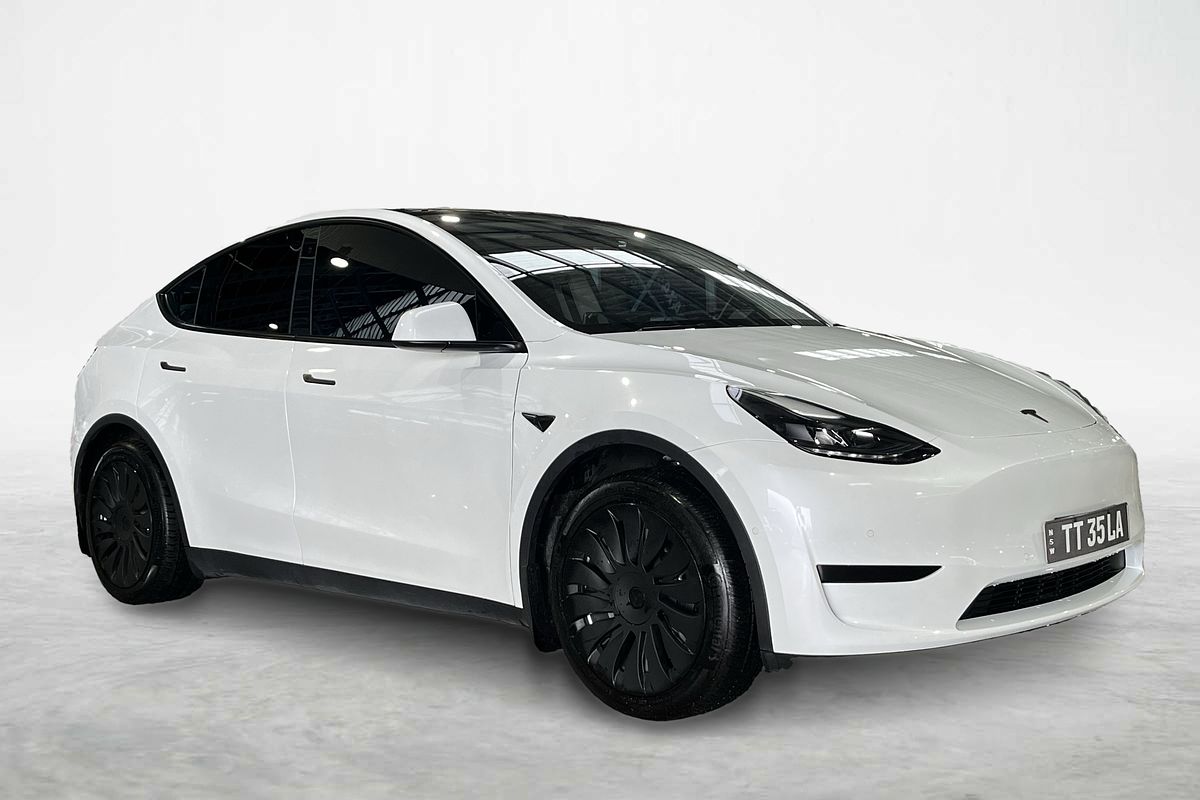 2022 Tesla Model Y Rear-Wheel Drive