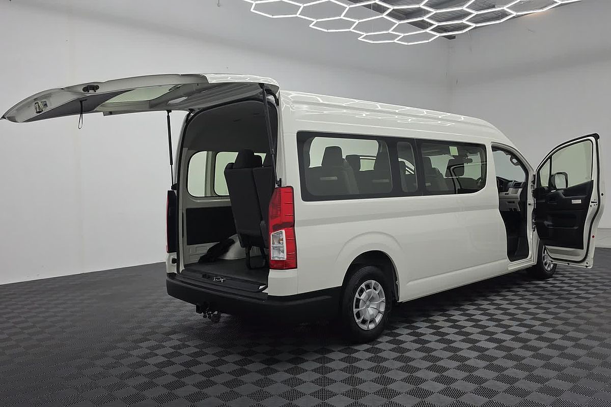 2021 Toyota Hiace Commuter GDH322R ELWB High Roof
