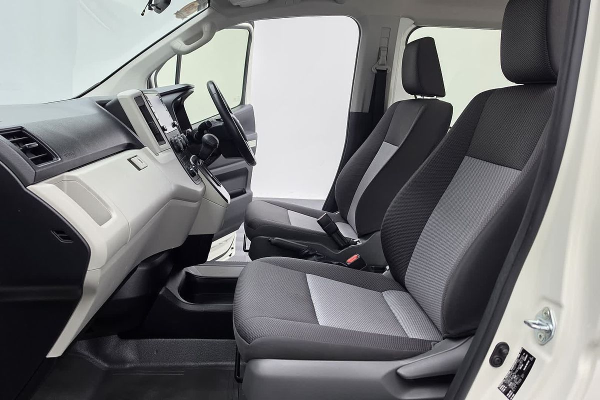 2021 Toyota Hiace Commuter GDH322R ELWB High Roof