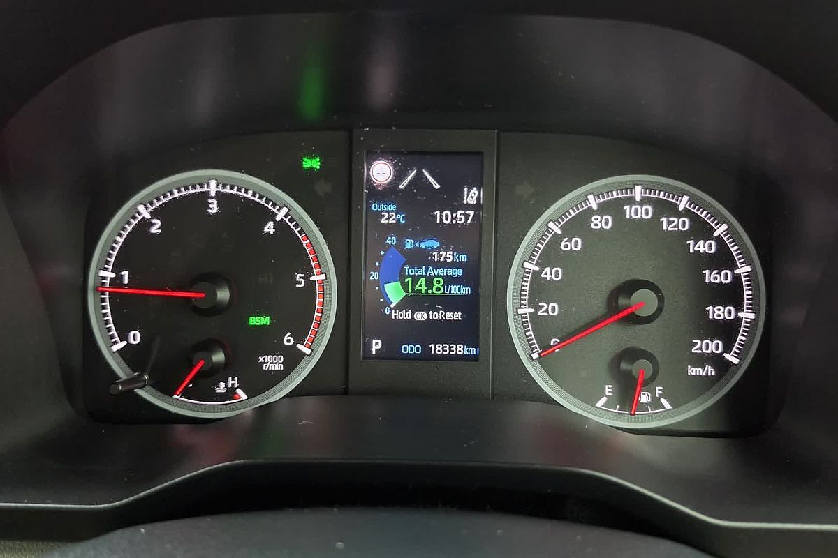 2021 Toyota Hiace Commuter GDH322R ELWB High Roof