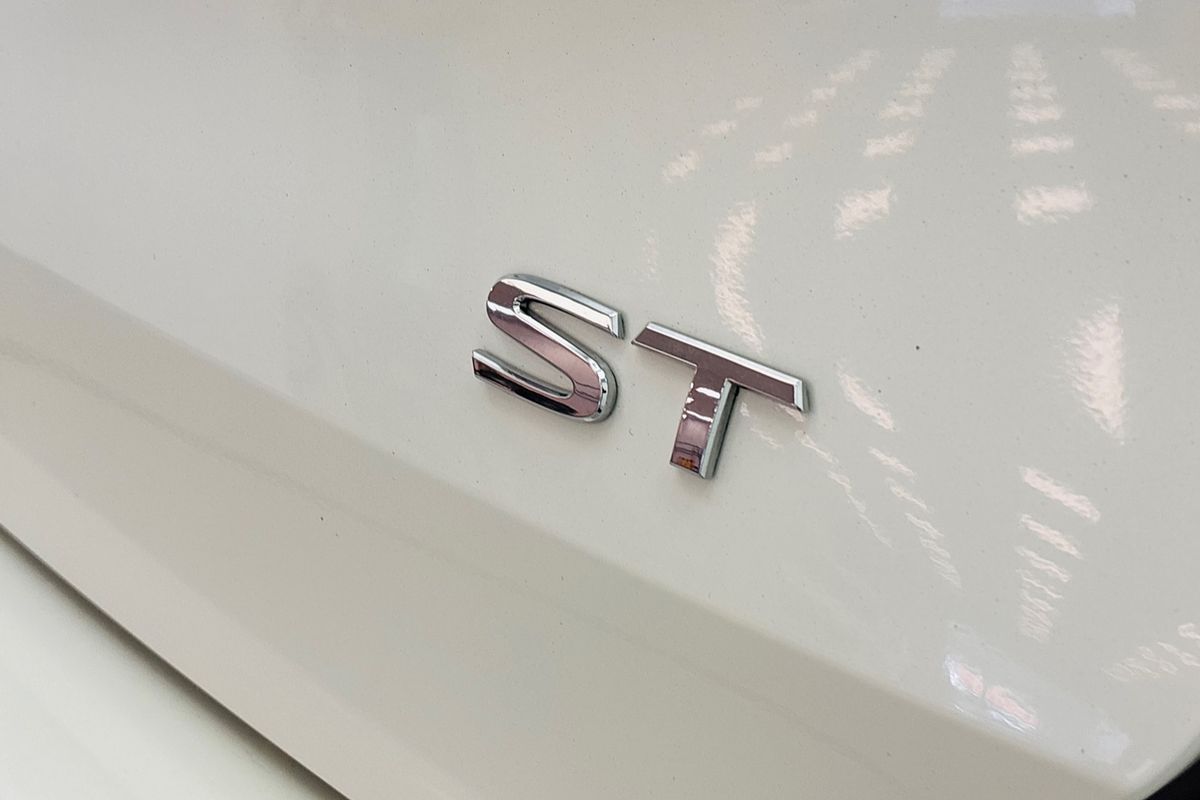 2016 NISSAN X-TRAIL ST (4x4)  4D WAGON 4CYL