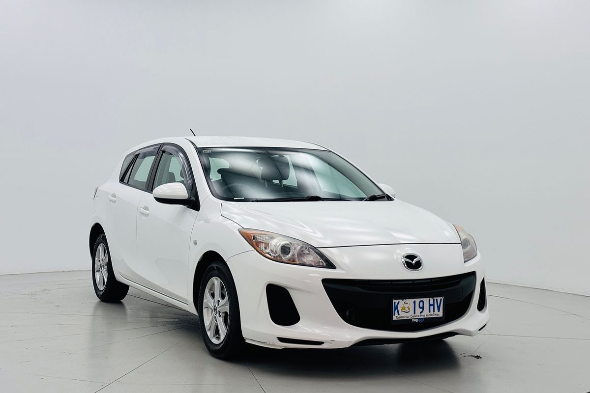 MAZDA3 H 5 SPEED AUTO HATCH NEO