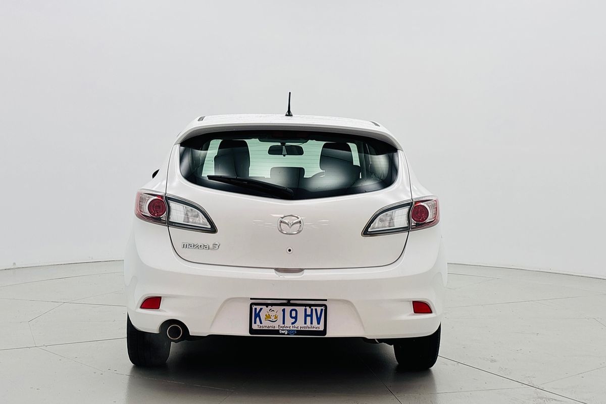MAZDA3 H 5 SPEED AUTO HATCH NEO