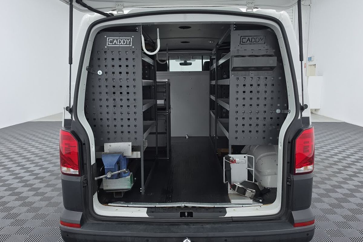 2023 Volkswagen Transporter TDI340 T6.1 LWB