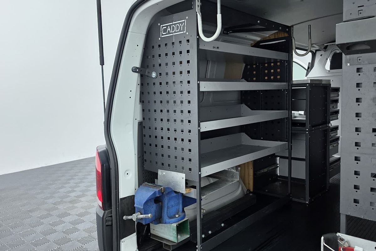2023 Volkswagen Transporter TDI340 T6.1 LWB