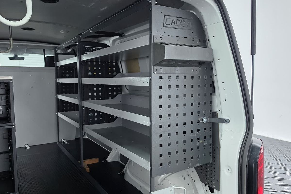 2023 Volkswagen Transporter TDI340 T6.1 LWB