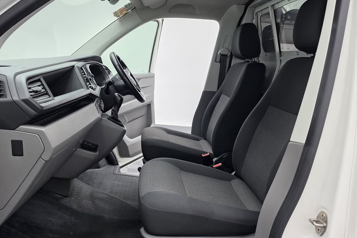 2023 Volkswagen Transporter TDI340 T6.1 LWB