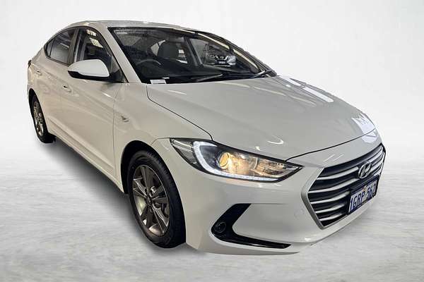 2018 Hyundai Elantra Active AD