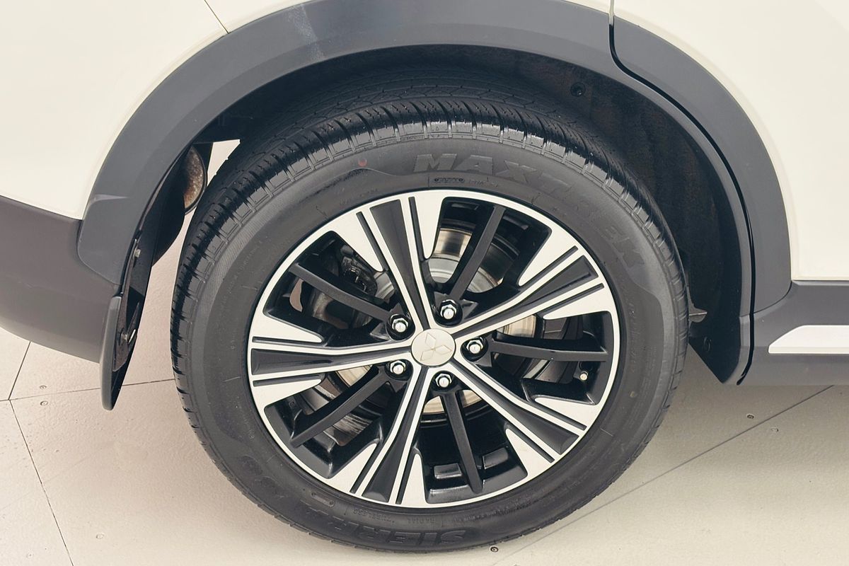 2018 Mitsubishi YA Eclipse Cross LS 2WD 1.5L T/C CVT