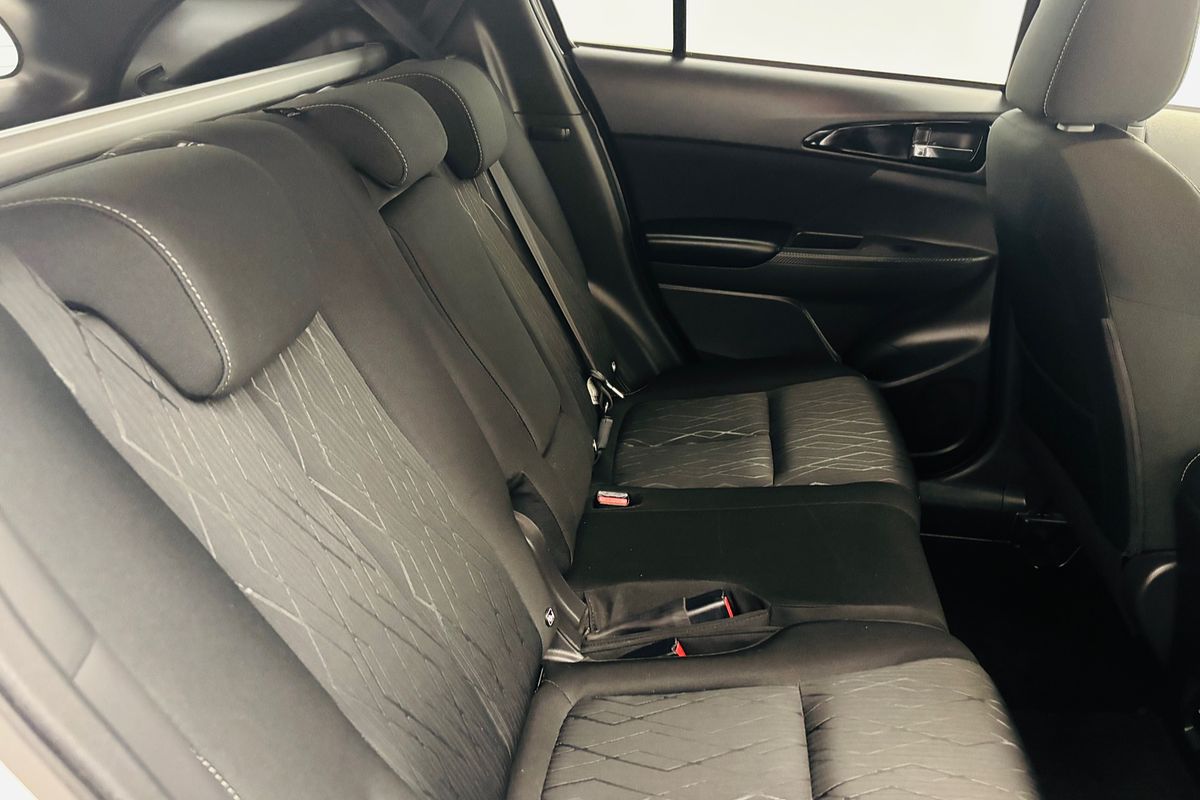2018 Mitsubishi YA Eclipse Cross LS 2WD 1.5L T/C CVT