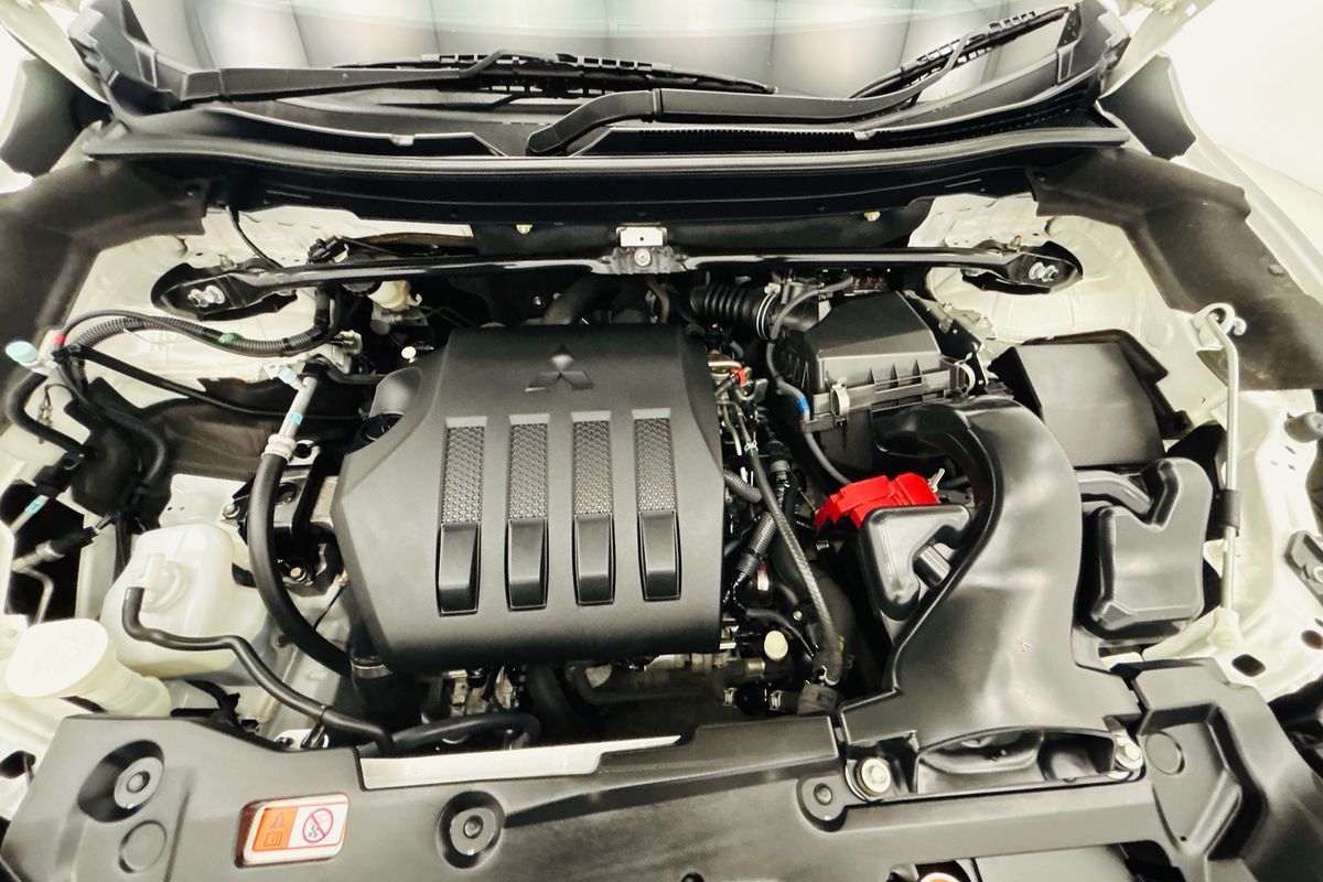 2018 Mitsubishi YA Eclipse Cross LS 2WD 1.5L T/C CVT