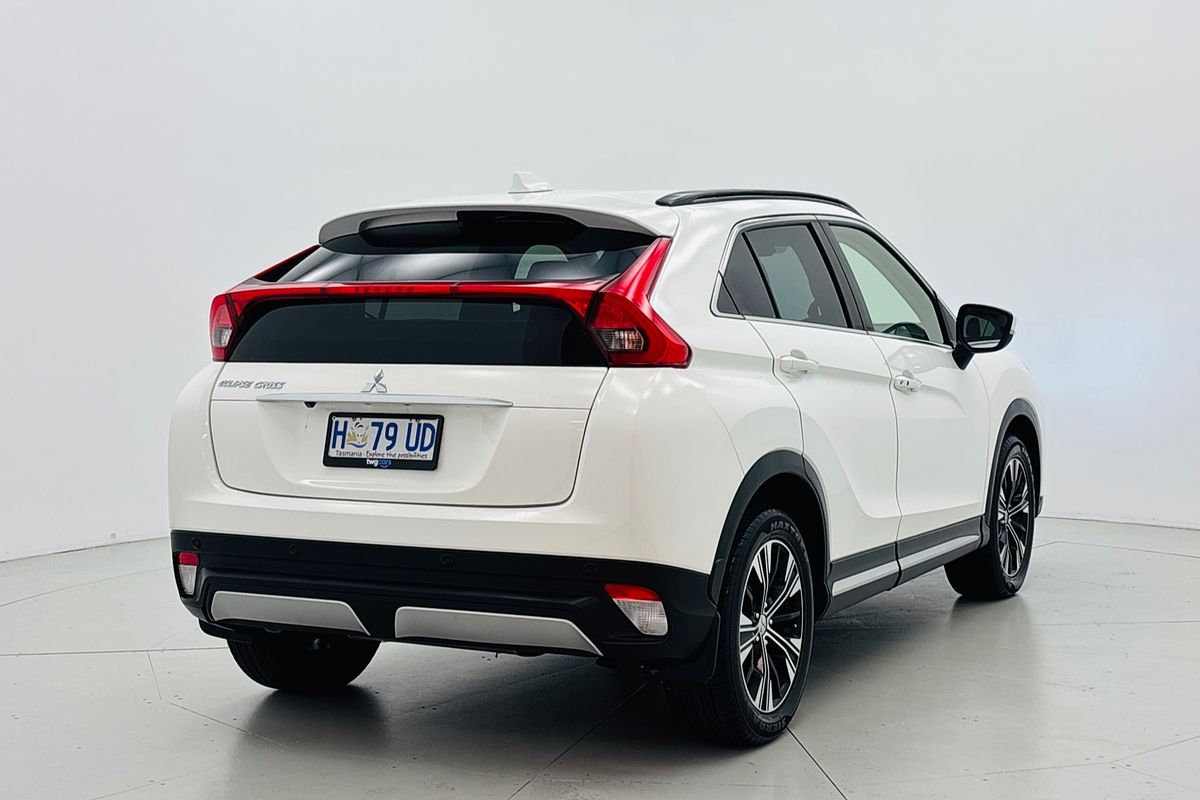 2018 Mitsubishi YA Eclipse Cross LS 2WD 1.5L T/C CVT