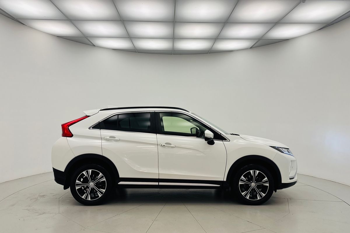 2018 Mitsubishi YA Eclipse Cross LS 2WD 1.5L T/C CVT