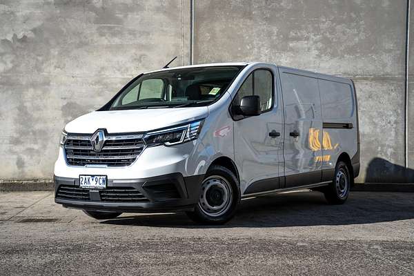 2024 Renault Trafic Pro X82 LWB Low Roof