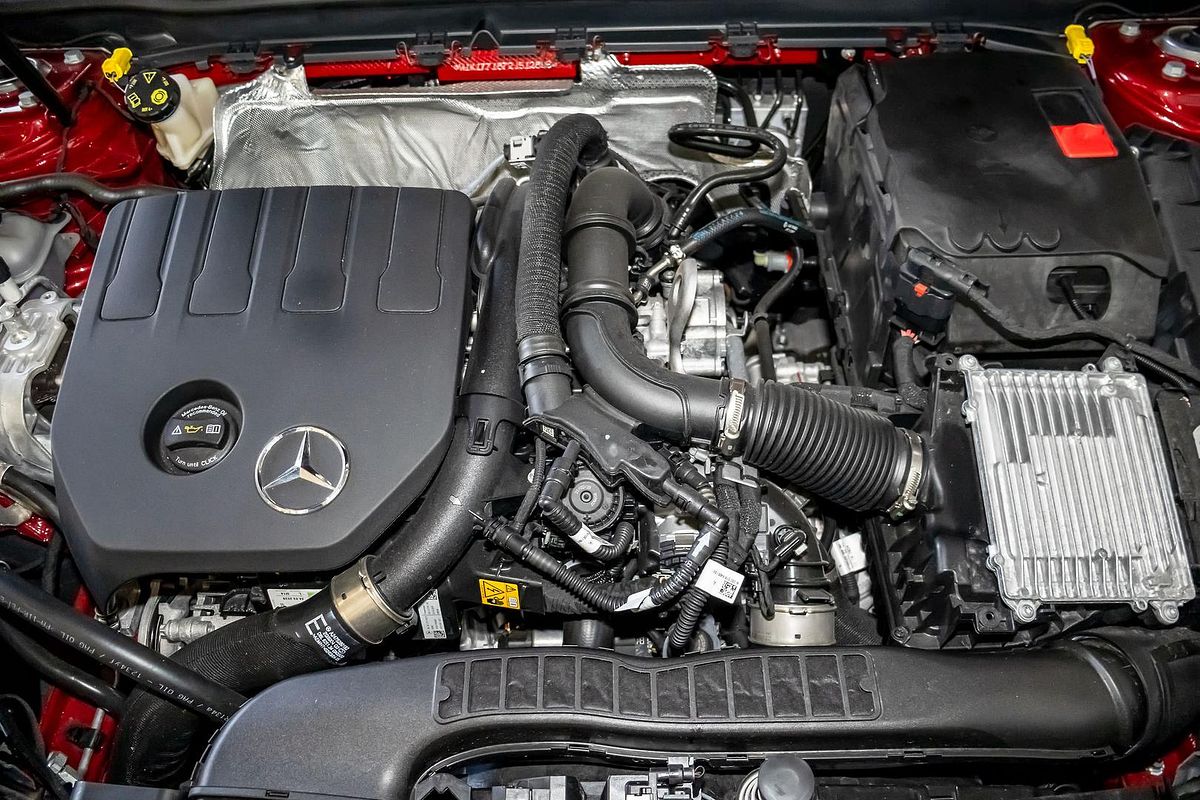 V177 806MY A200 Special Ed SED DUAL 7sp 1.3T