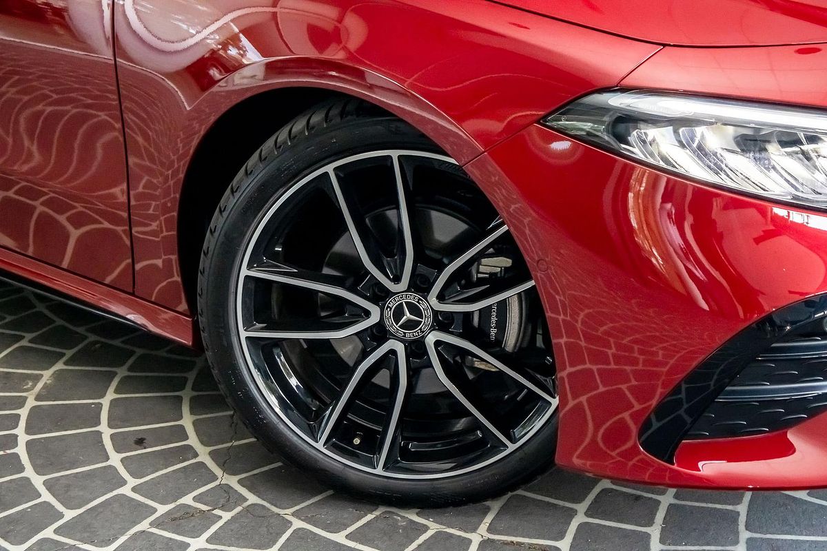 V177 806MY A200 Special Ed SED DUAL 7sp 1.3T