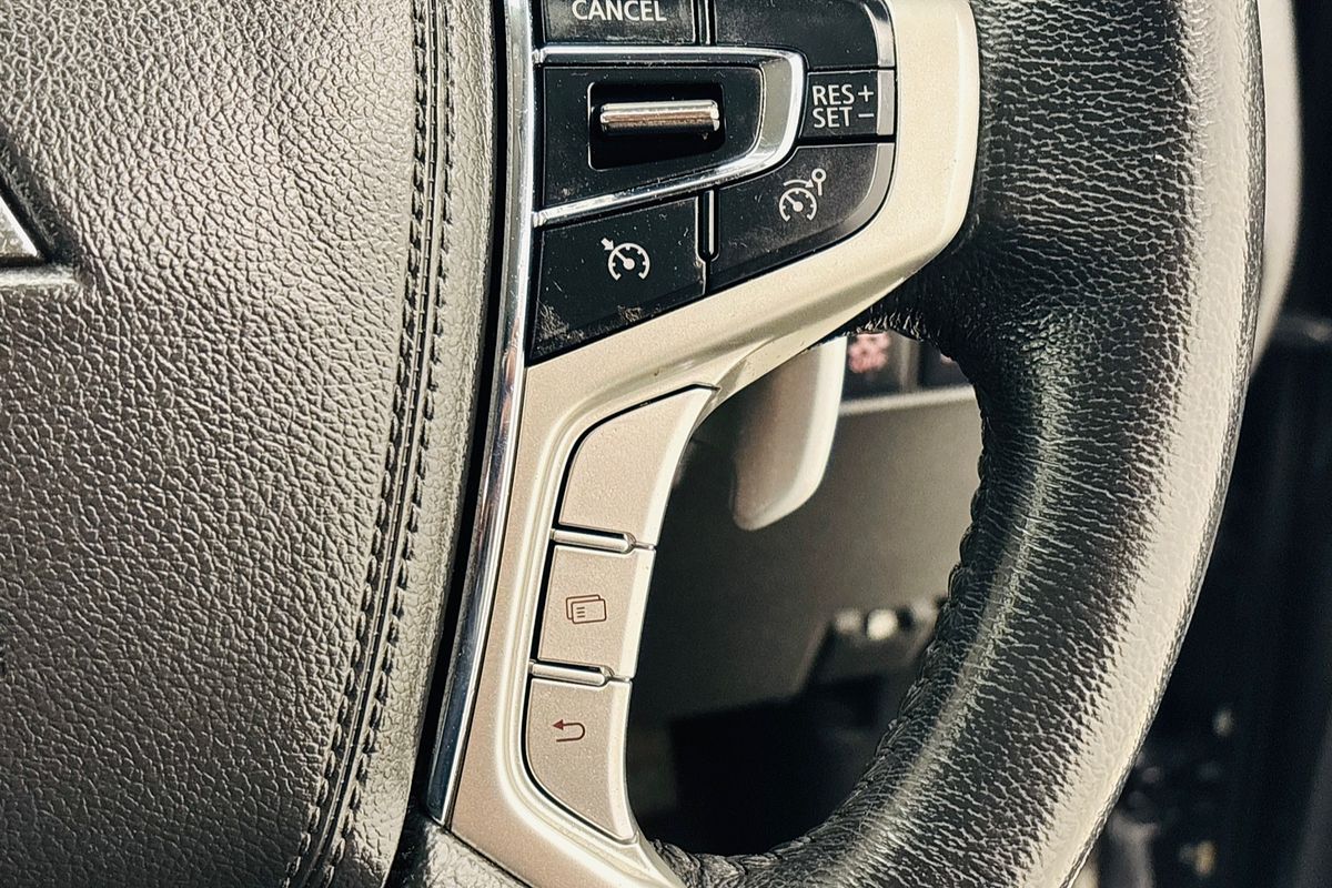 2021 Mitsubishi MR Triton GLS 2.4L D 6A/T 4X4 DC PU