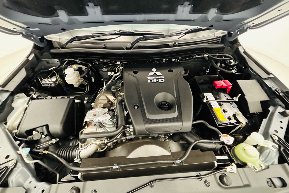 2021 Mitsubishi MR Triton GLS 2.4L D 6A/T 4X4 DC PU