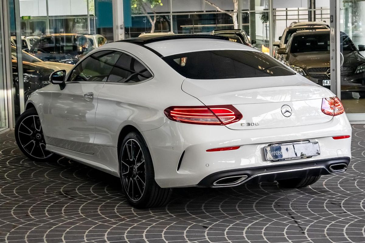 C205 809MY C300 Coupe 2dr 9G-T RONIC 9sp 2.0T C205 809MY C300 Coupe 2dr 9G-T RONIC 9sp 2.0T