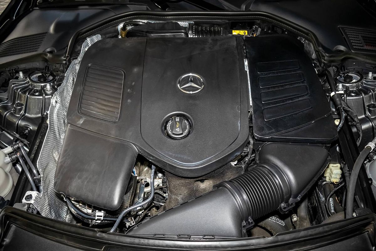 W206 803+053MY C200 SED 4dr 9G 9sp 1.5T/15kW