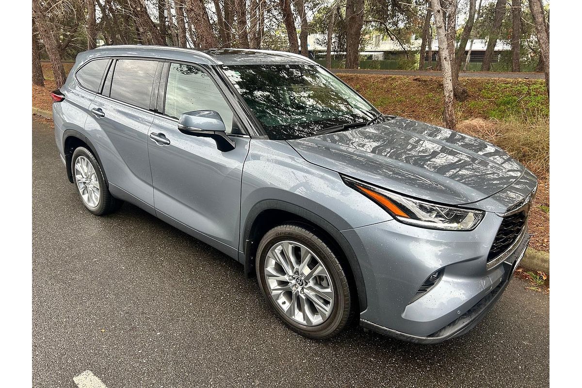 2022 Toyota Kluger Grande GSU75R