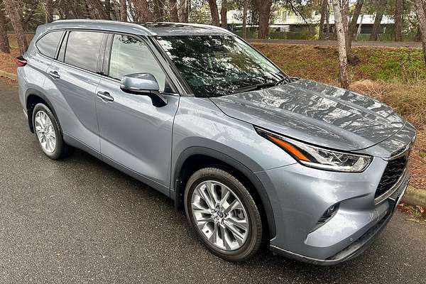 2022 Toyota Kluger Grande GSU75R