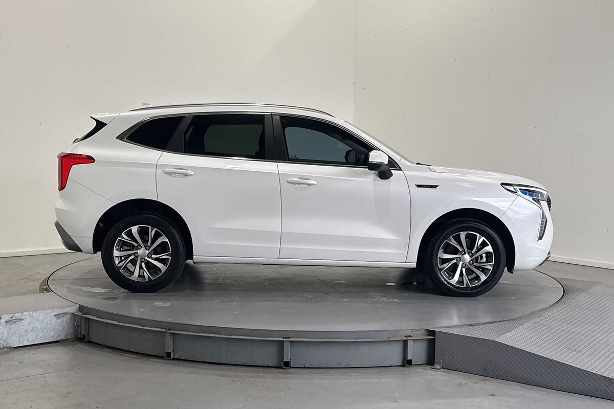 2022 GWM Haval Jolion Lux Hybrid A01