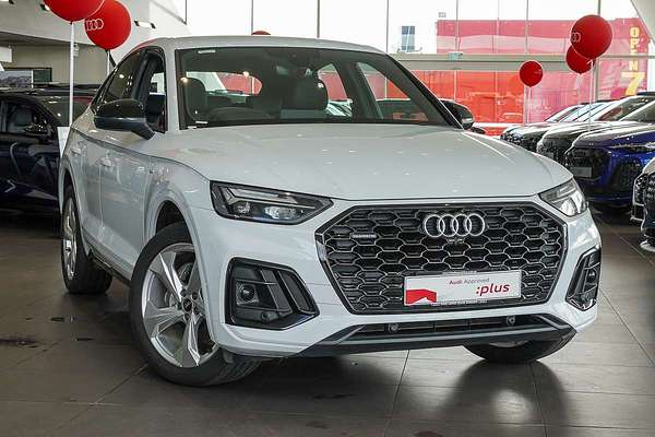 2021 Audi Q5 40 TDI S line FY