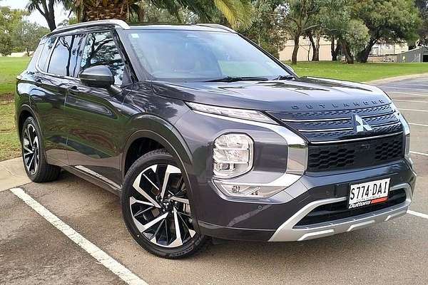 2024 Mitsubishi Outlander Exceed Tourer ZM