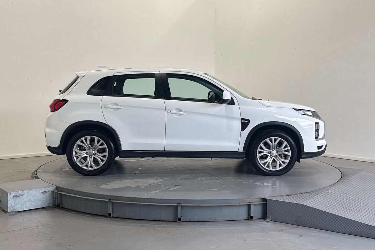 2024 Mitsubishi ASX ES XD