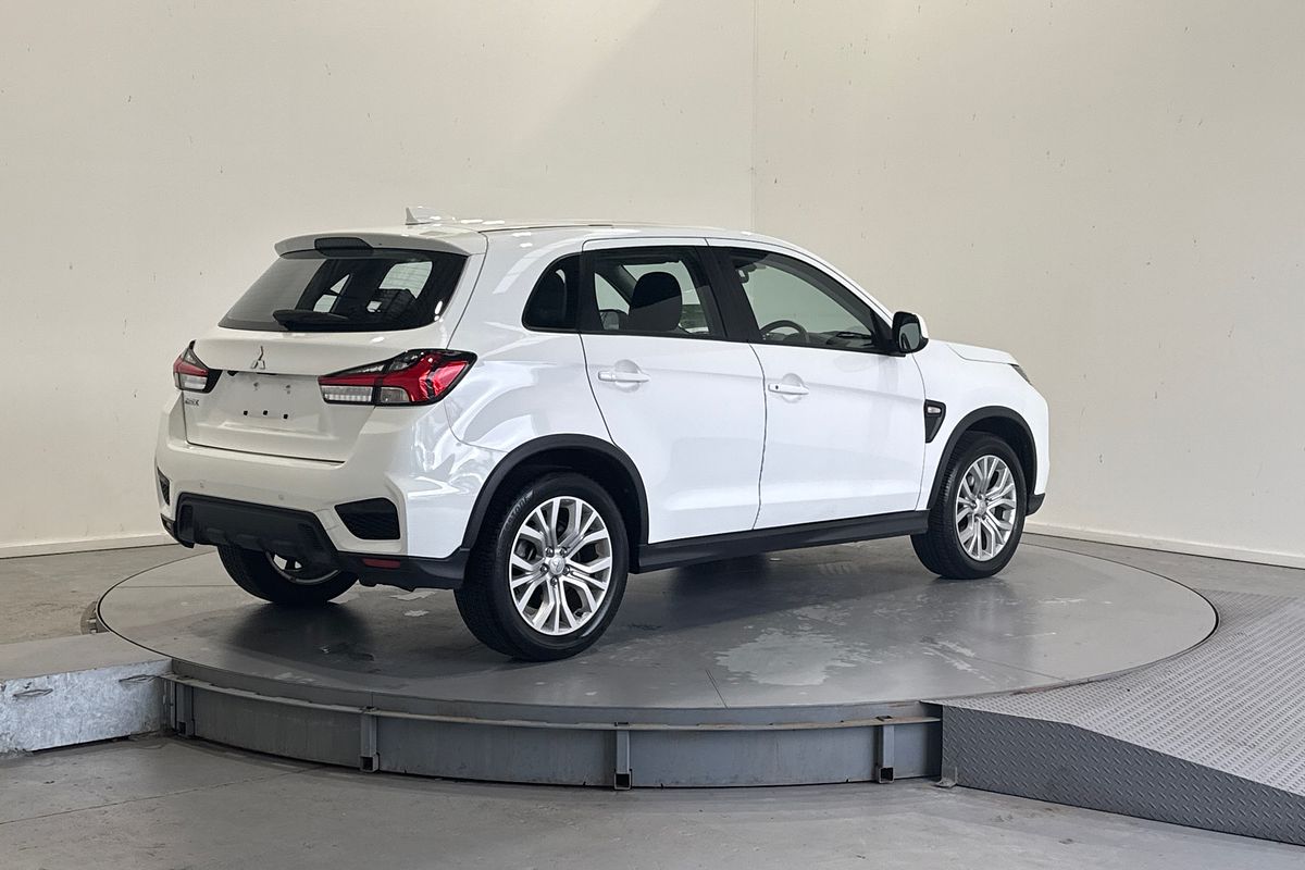 2024 Mitsubishi ASX ES XD