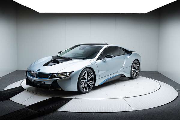 2015 BMW i8 I12