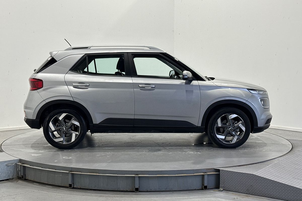 2024 Hyundai Venue Active QX.V5