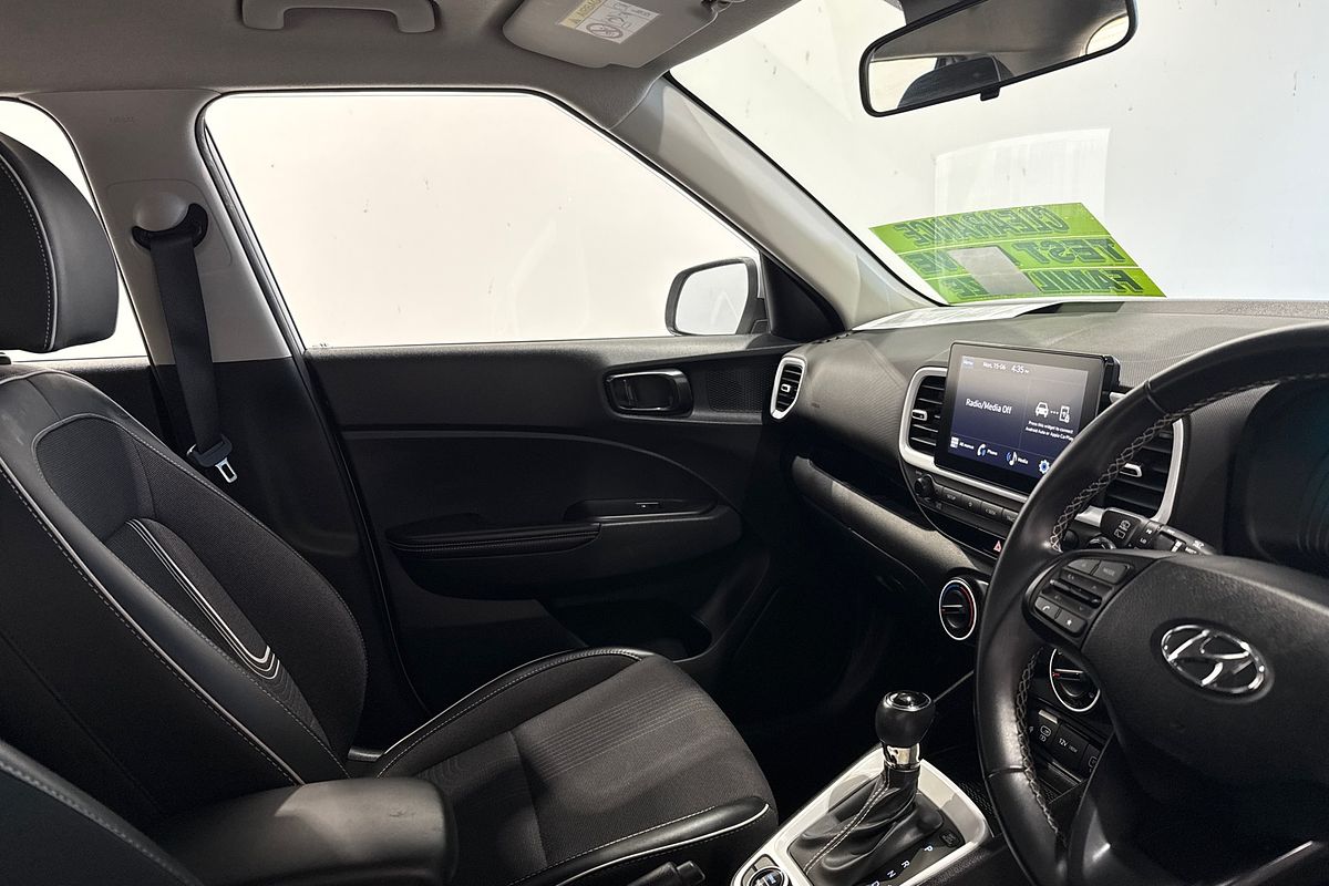 2024 Hyundai Venue Active QX.V5