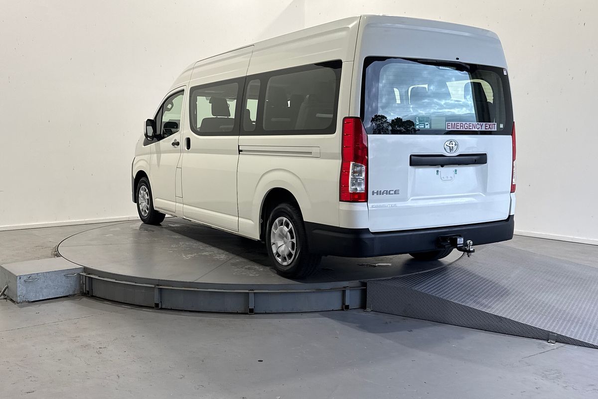 2022 Toyota Hiace Commuter GDH322R ELWB High Roof