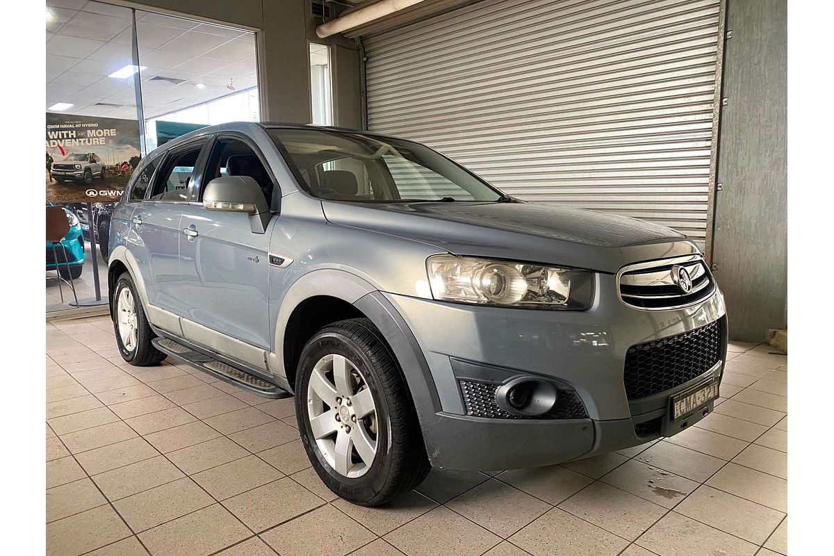 CAPTIVA CG MY13 7 SX (FWD) 2.4L 4Cyl MULTI POINT F/INJ 6 SP AUTOMATIC 4D WAGON CAPTIVA CG MY13 7 SX (FWD) 2.4L 4Cyl MULTI POINT F/INJ 6 SP AUTOMATIC 4D WAGON