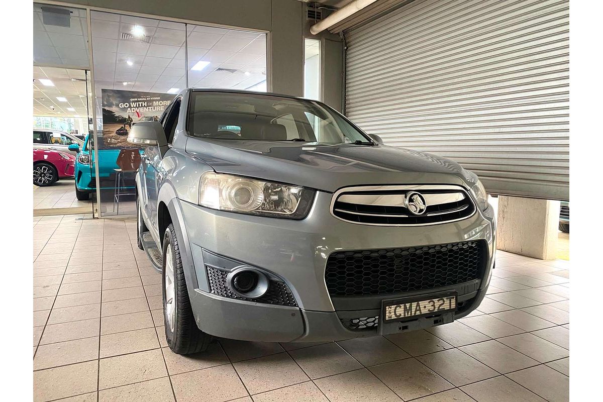 CAPTIVA CG MY13 7 SX (FWD) 2.4L 4Cyl MULTI POINT F/INJ 6 SP AUTOMATIC 4D WAGON CAPTIVA CG MY13 7 SX (FWD) 2.4L 4Cyl MULTI POINT F/INJ 6 SP AUTOMATIC 4D WAGON