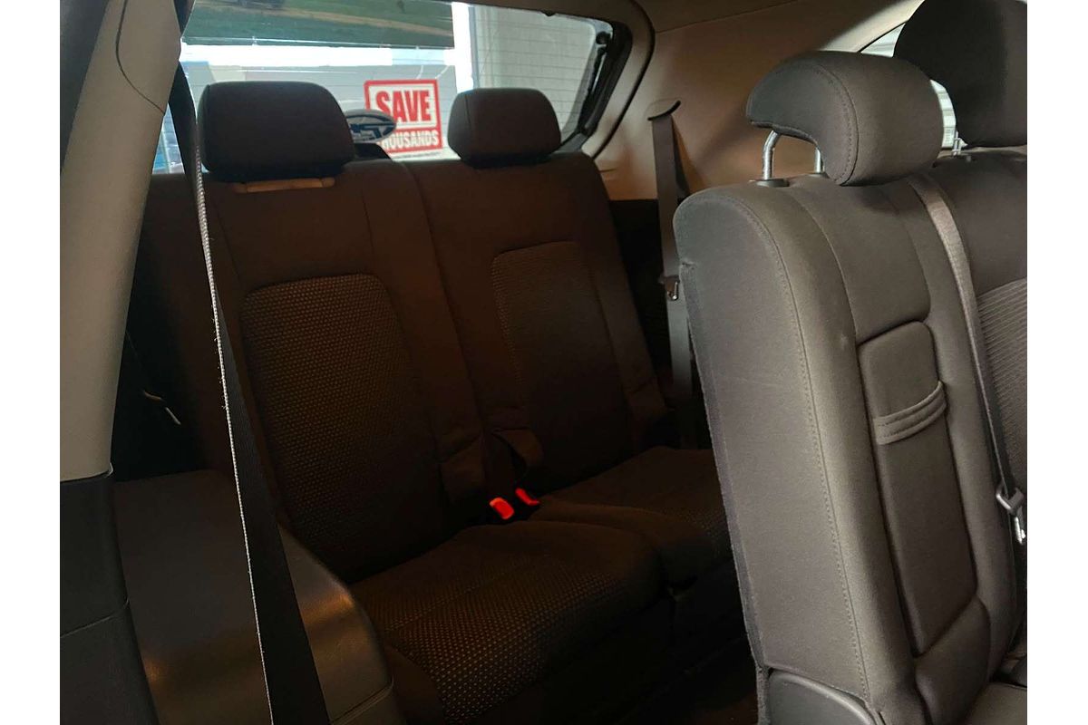CAPTIVA CG MY13 7 SX (FWD) 2.4L 4Cyl MULTI POINT F/INJ 6 SP AUTOMATIC 4D WAGON 