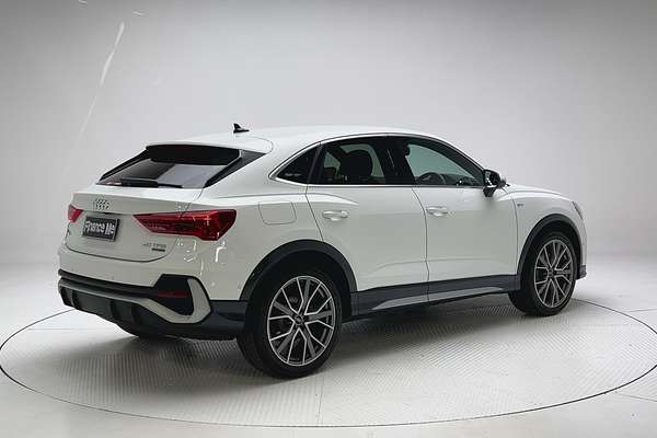 2020 Audi Q3 40 TFSI S line F3 thumb-7