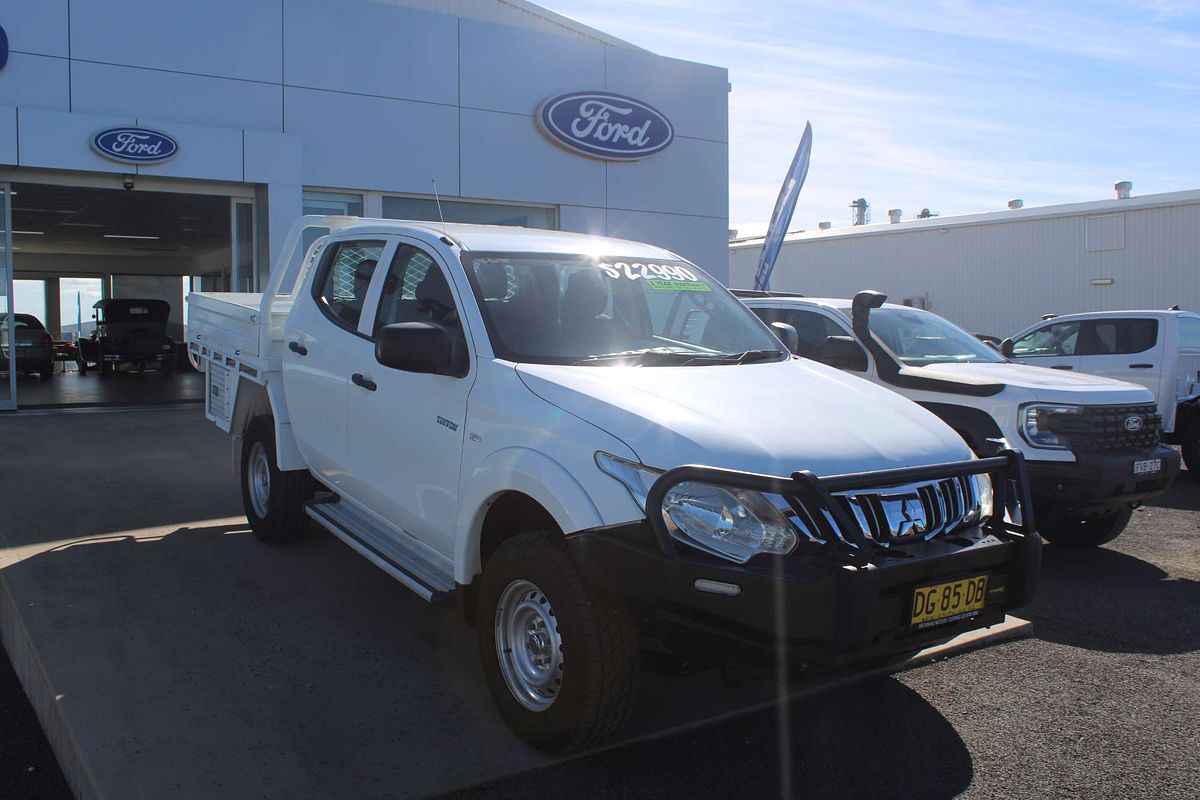 2015 Mitsubishi Triton 4X4