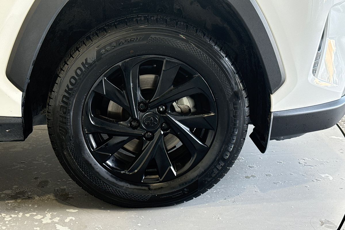 2021 Toyota RAV4 GX AXAH52R