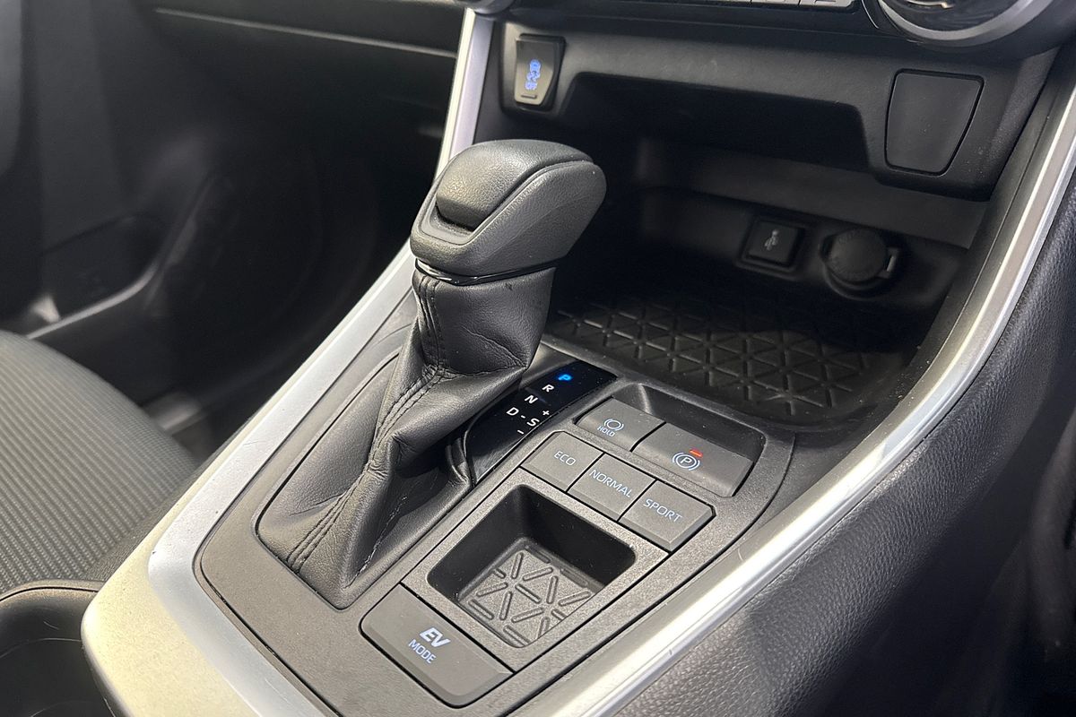 2021 Toyota RAV4 GX AXAH52R