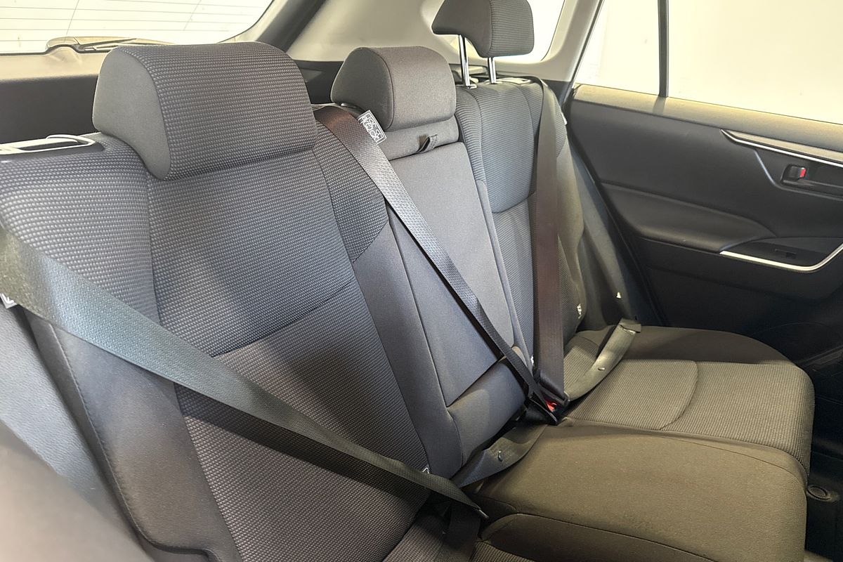 2021 Toyota RAV4 GX AXAH52R