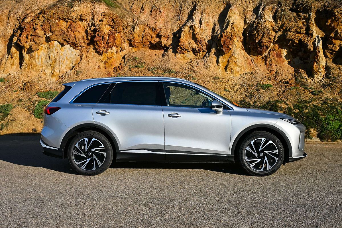 2026 MG MGS6 EV Essence IS3E