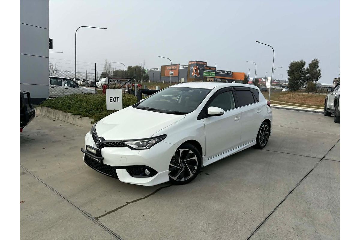 2016 Toyota Corolla ZR ZRE182R