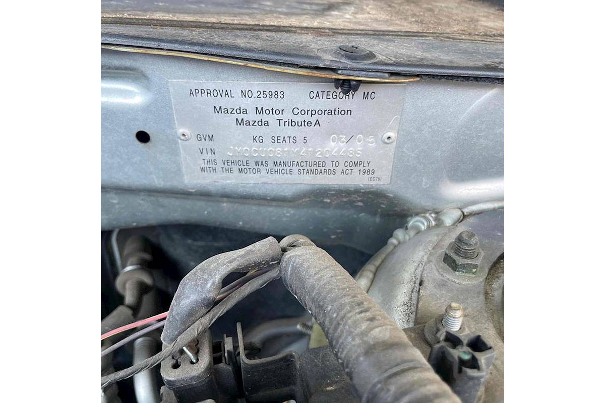 2004 Mazda Tribute Classic