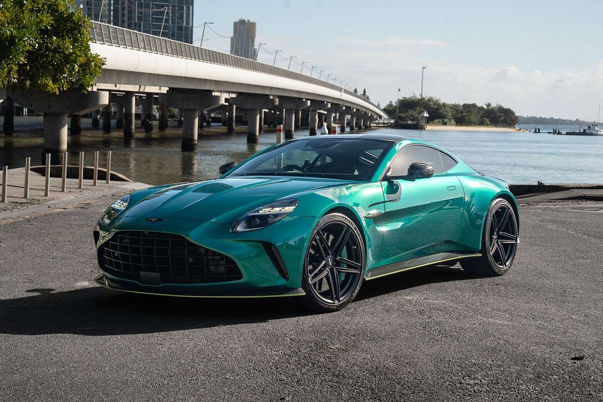2024 Aston Martin Vantage