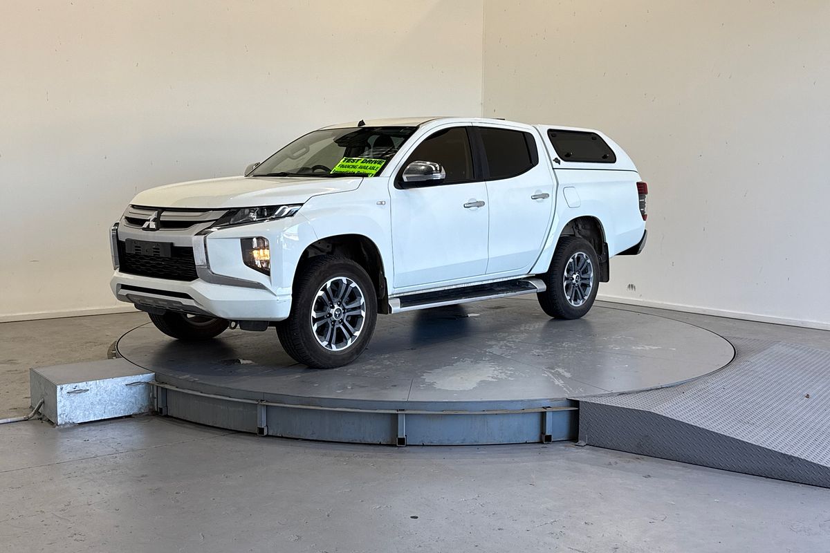 2020 Mitsubishi Triton GLX-R MR